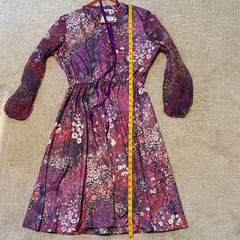 Floral Purple Vintage Women’s Casual Dress - Picture 5 of 7